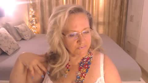 Snapshot of adrena_ chatting on June 22, 4:59 pm Cryna online show from June 22, 4:59 pm