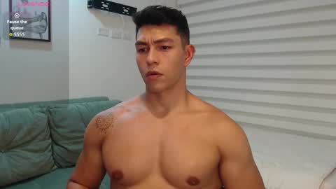 Adrian del Mar online show from March 5, 1:01 am