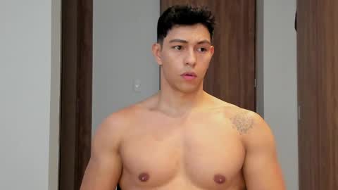 Adrian del Mar online show from April 9, 4:01 pm