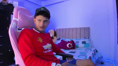 ADRIAN online show from March 21, 6:55 pm