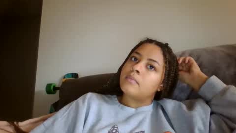 Princess Adri online show from March 24, 9:31 pm