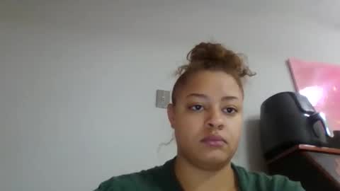 Princess Adri online show from April 9, 3:28 pm