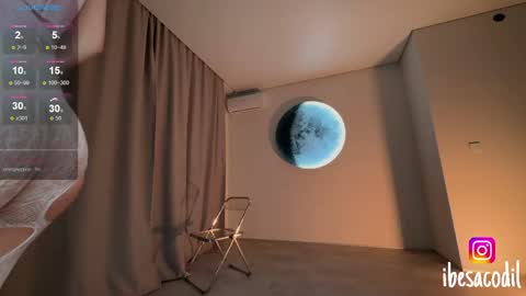 Snapshot of adriana_allen chatting on May 1, 9:52 pm Adri online show from May 1, 9:52 pm