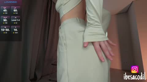 Snapshot of adriana_allen chatting on May 19, 11:44 pm Adri online show from May 19, 11:44 pm
