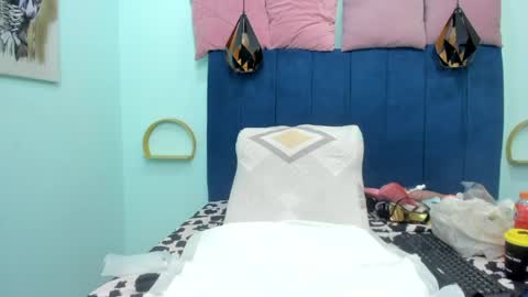 Snapshot of adrianasex_69 chatting on May 8, 1:11 am adriana online show from May 8, 1:11 am