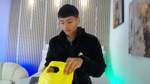 adrianstark_ online show from June 22, 12:35 pm