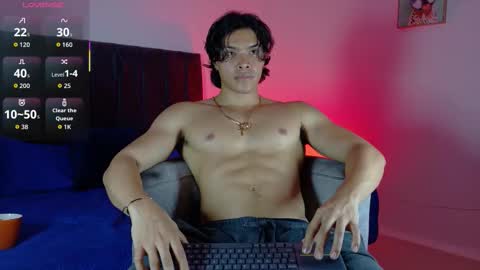 adriel_escalante online show from March 10, 2:38 am