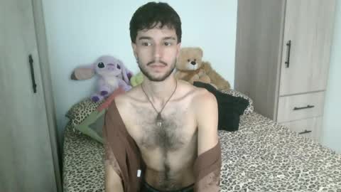 adrien_polo online show from April 17, 9:51 pm