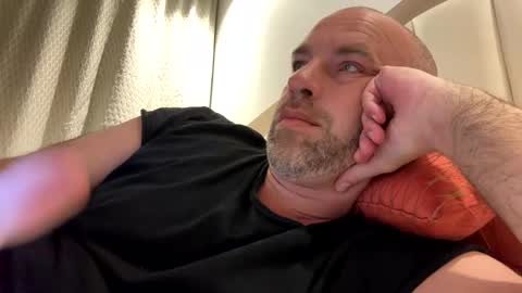 adrienfromparis online show from January 13, 9:09 pm