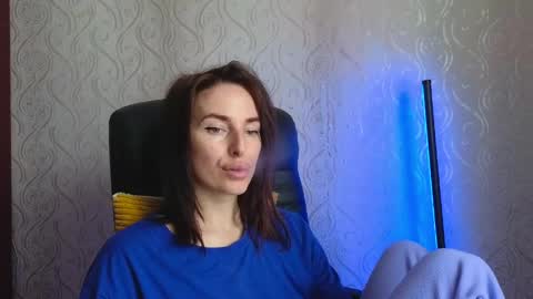 Adriana online show from June 1, 6:15 am
