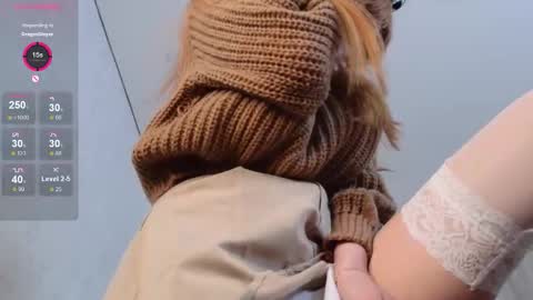 Snapshot of adritvance chatting on November 29, 7:44 am Adrit online show from November 29, 7:44 am