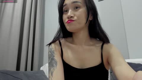 Snapshot of ae_nie chatting on January 9, 4:17 pm Aenie online show from January 9, 4:17 pm