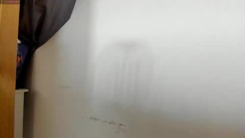 Snapshot of aeiris_xo chatting on December 17, 9:48 am aeiris_xo online show from December 17, 9:48 am