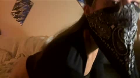 Snapshot of aela_x_york chatting on November 28, 7:55 am Aela x York online show from November 28, 7:55 am