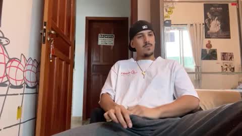 Luci online show from September 25, 8:45 pm