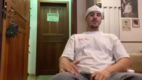 Luci online show from November 11, 2:11 am