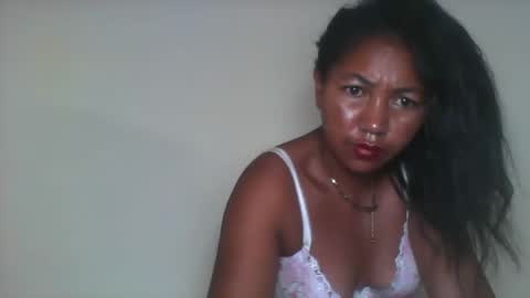 aelyaa online show from March 31, 12:34 am