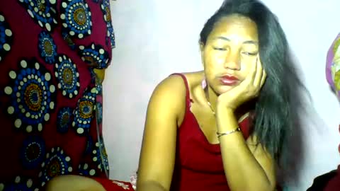 aelyaa online show from July 28, 5:36 am