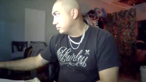 Snapshot of aether99 chatting on November 12, 10:20 pm Aether online show from November 12, 10:20 pm