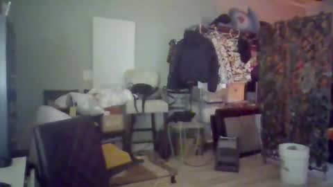 Snapshot of aether99 chatting on November 15, 3:59 am Aether online show from November 15, 3:59 am