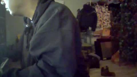 Snapshot of aether99 chatting on November 19, 8:58 am Aether online show from November 19, 8:58 am