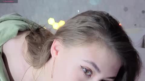 Snapshot of affiinalovsx chatting on February 17, 1:57 am AffiinaLovsx online show from February 17, 1:57 am