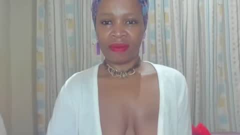 AfricanSquirtQueen online show from November 12, 2:23 am