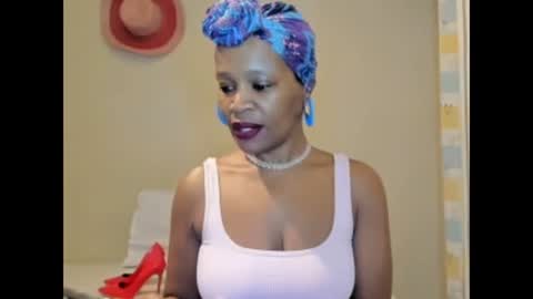 AfricanSquirtQueen online show from March 10, 3:33 am