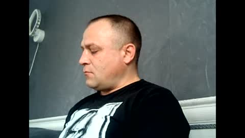 Sasha online show from March 3, 6:08 am