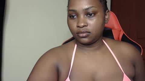 stella online show from April 13, 3:17 pm