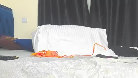 african_barbie25 online show from March 9, 6:12 pm