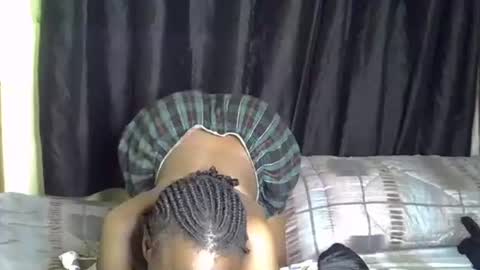 afriqkuin online show from April 5, 2:36 pm