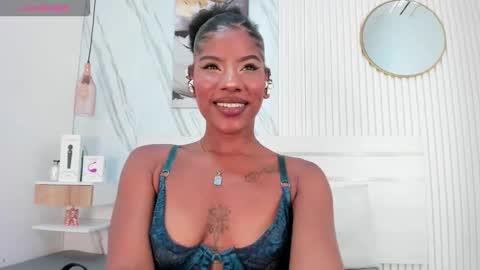 Afro Luna online show from November 17, 11:27 am