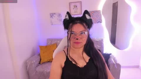 Snapshot of afrodita_rouss chatting on February 27, 9:48 pm afrodita_rouss online show from February 27, 9:48 pm