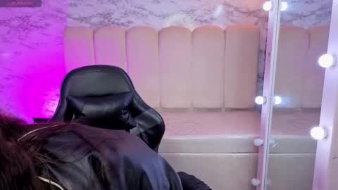 afrodita_wild_v online show from February 22, 3:18 am