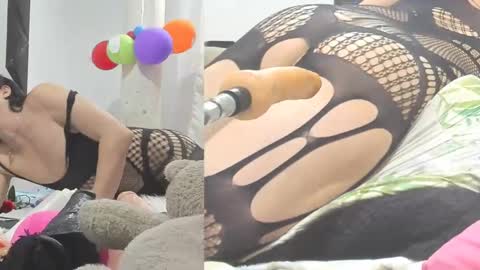 Snapshot of afroditacute16 chatting on December 10, 1:11 am afroditacute16 online show from December 10, 1:11 am