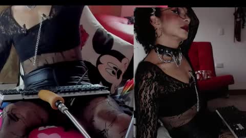 Snapshot of afroditacute16 chatting on September 25, 7:06 pm afroditacute16 online show from September 25, 7:06 pm