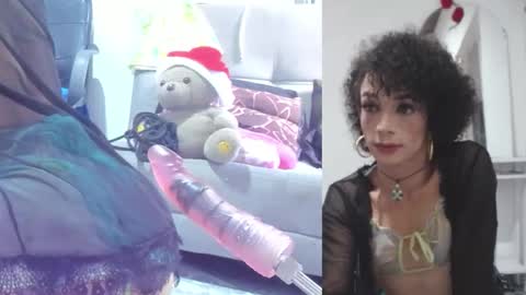 Snapshot of afroditacute16 chatting on November 18, 6:56 pm afroditacute16 online show from November 18, 6:56 pm