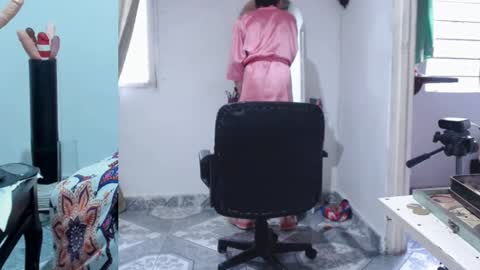 Snapshot of afroditacute16 chatting on November 22, 4:28 pm afroditacute16 online show from November 22, 4:28 pm