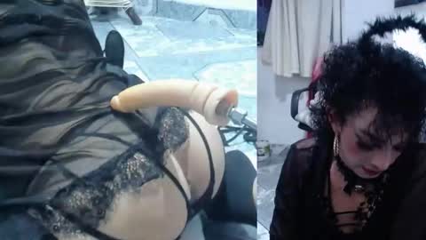 Snapshot of afroditacute16 chatting on December 3, 10:57 am afroditacute16 online show from December 3, 10:57 am