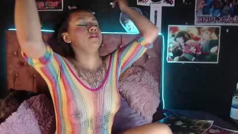 Snapshot of afroditaunu chatting on March 5, 11:05 pm Cris owo online show from March 5, 11:05 pm