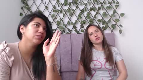 Snapshot of afroditawhispers chatting on October 29, 1:46 pm Lia Valkyria online show from October 29, 1:46 pm