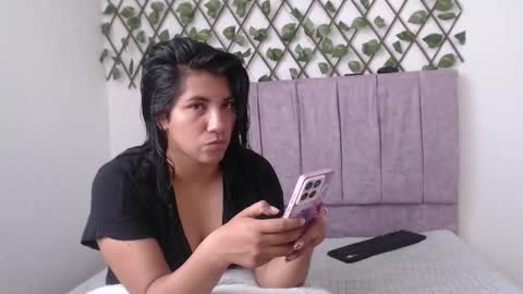 Snapshot of afroditawhispers chatting on January 8, 5:59 pm Lia Valkyria online show from January 8, 5:59 pm