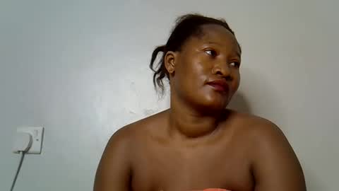 Snapshot of afronubians chatting on November 21, 5:50 am afronubians online show from November 21, 5:50 am