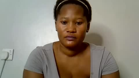 Snapshot of afronubians chatting on December 16, 8:19 am afronubians online show from December 16, 8:19 am