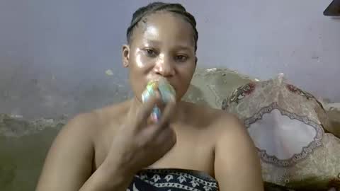 afronubians online show from April 7, 9:15 pm