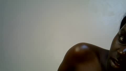 Snapshot of afronubians_ chatting on June 27, 6:35 pm pink and josphen online show from June 27, 6:35 pm