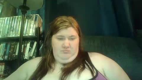 Babygirls353637 online show from April 3, 11:25 pm