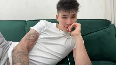 Mark online show from April 18, 7:07 pm