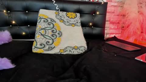 agata__rose online show from February 17, 11:23 am